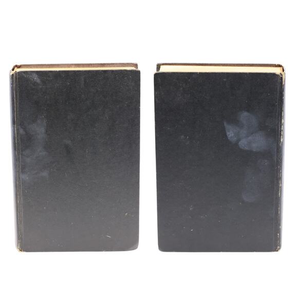 Murder Go-Round by Agatha Christie - 1972 Hardcover Book | Dodd, Mead - Picture 2 of 8